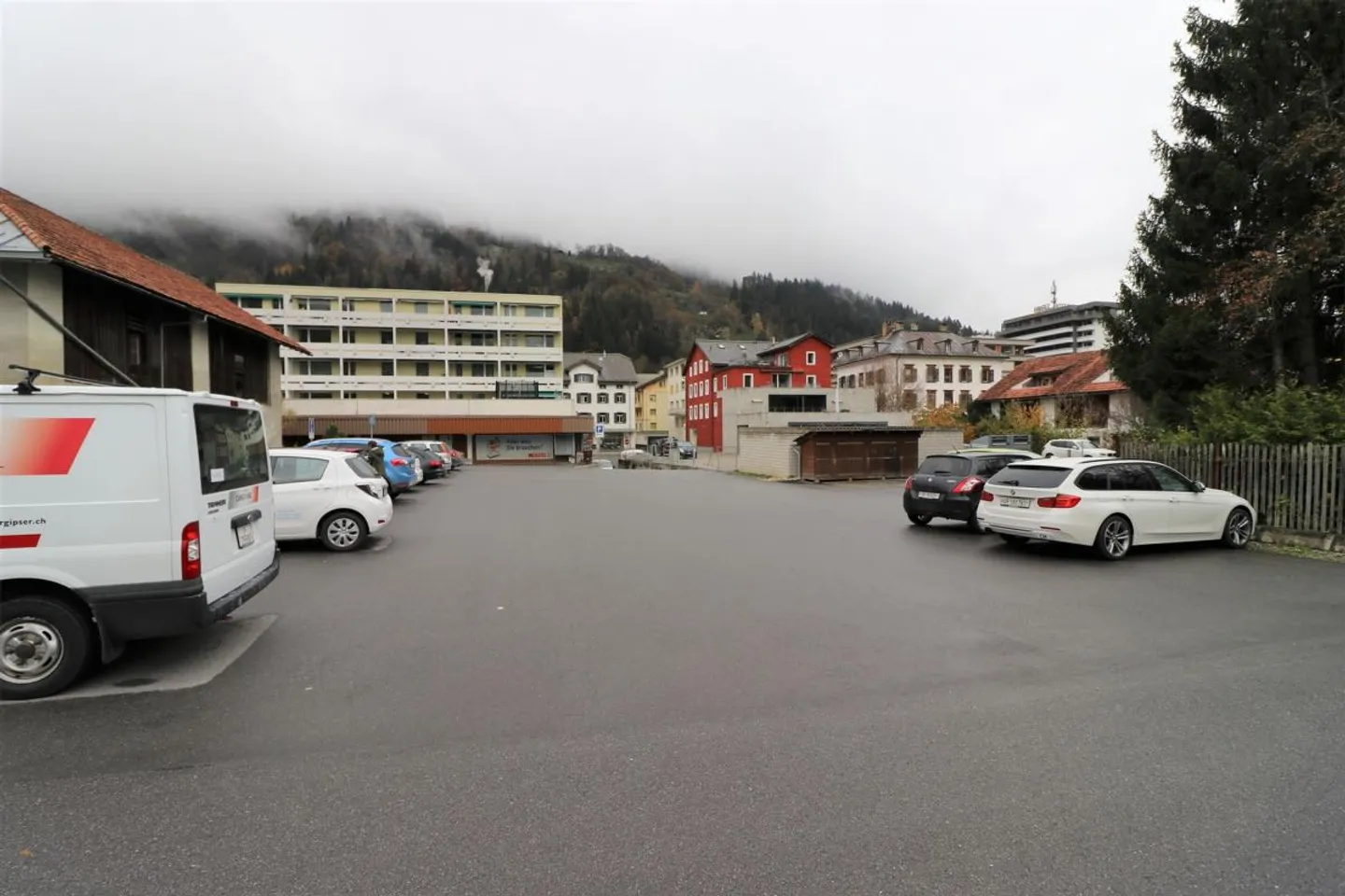 Spazio commerciale con un rendimento netto del 6% - Foto 10 di 13
