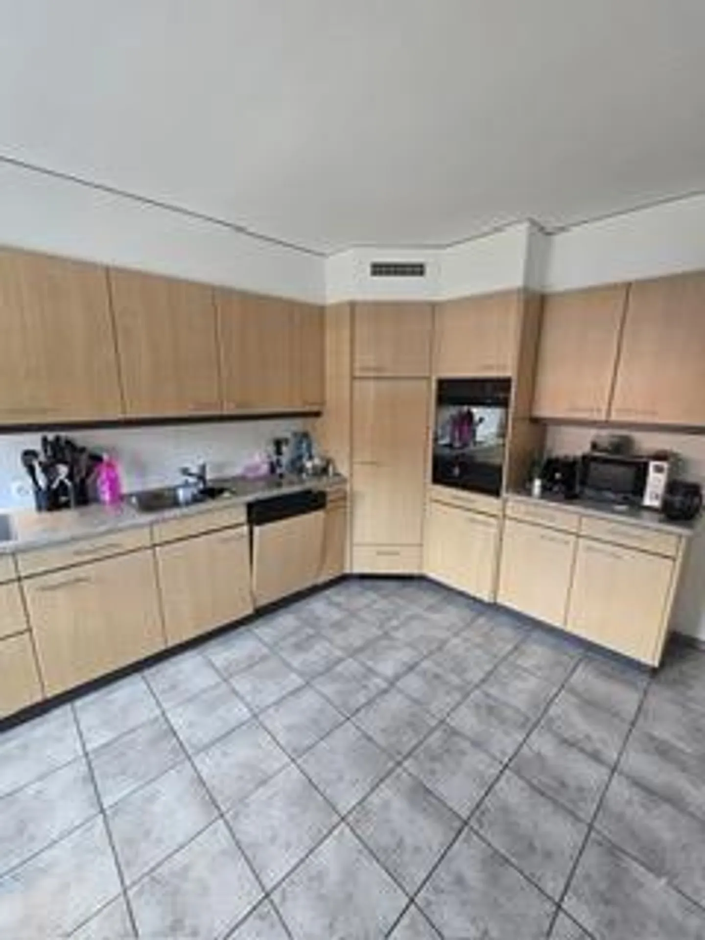 Appartement sous les combles de 3,5 pièces - Photo 2 sur 5