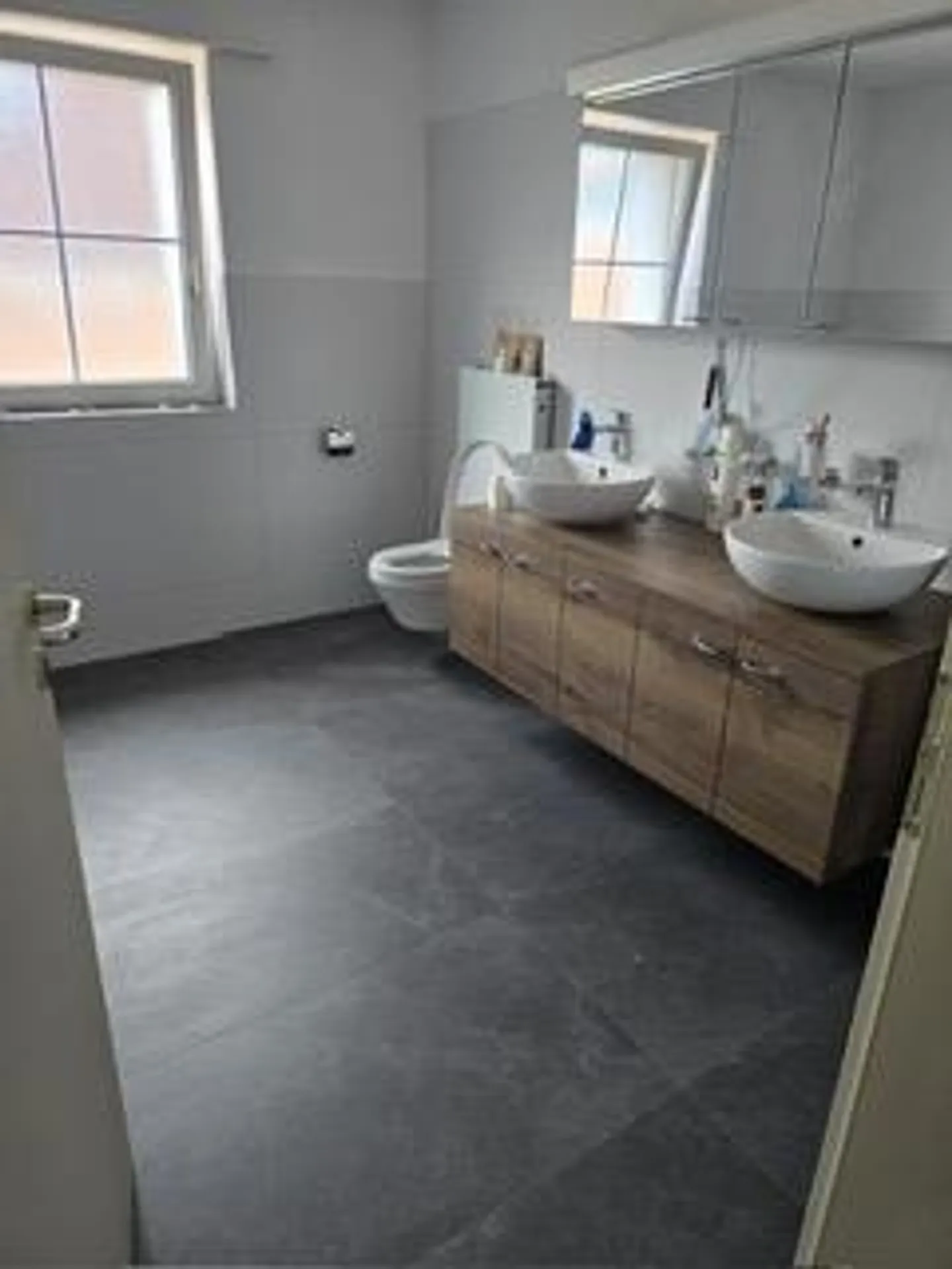 Appartement sous les combles de 3,5 pièces - Photo 3 sur 5
