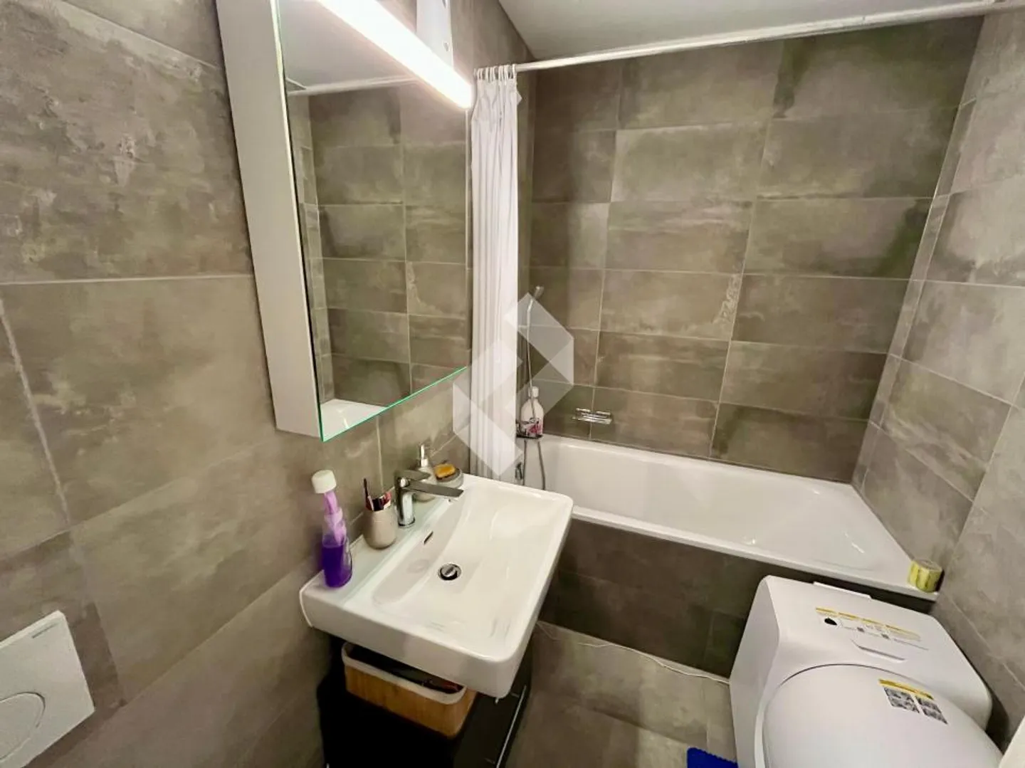 «3.5 Zimmer im 1. Stock, Ausrichtung SÜD-OST» - Foto 8 von 11