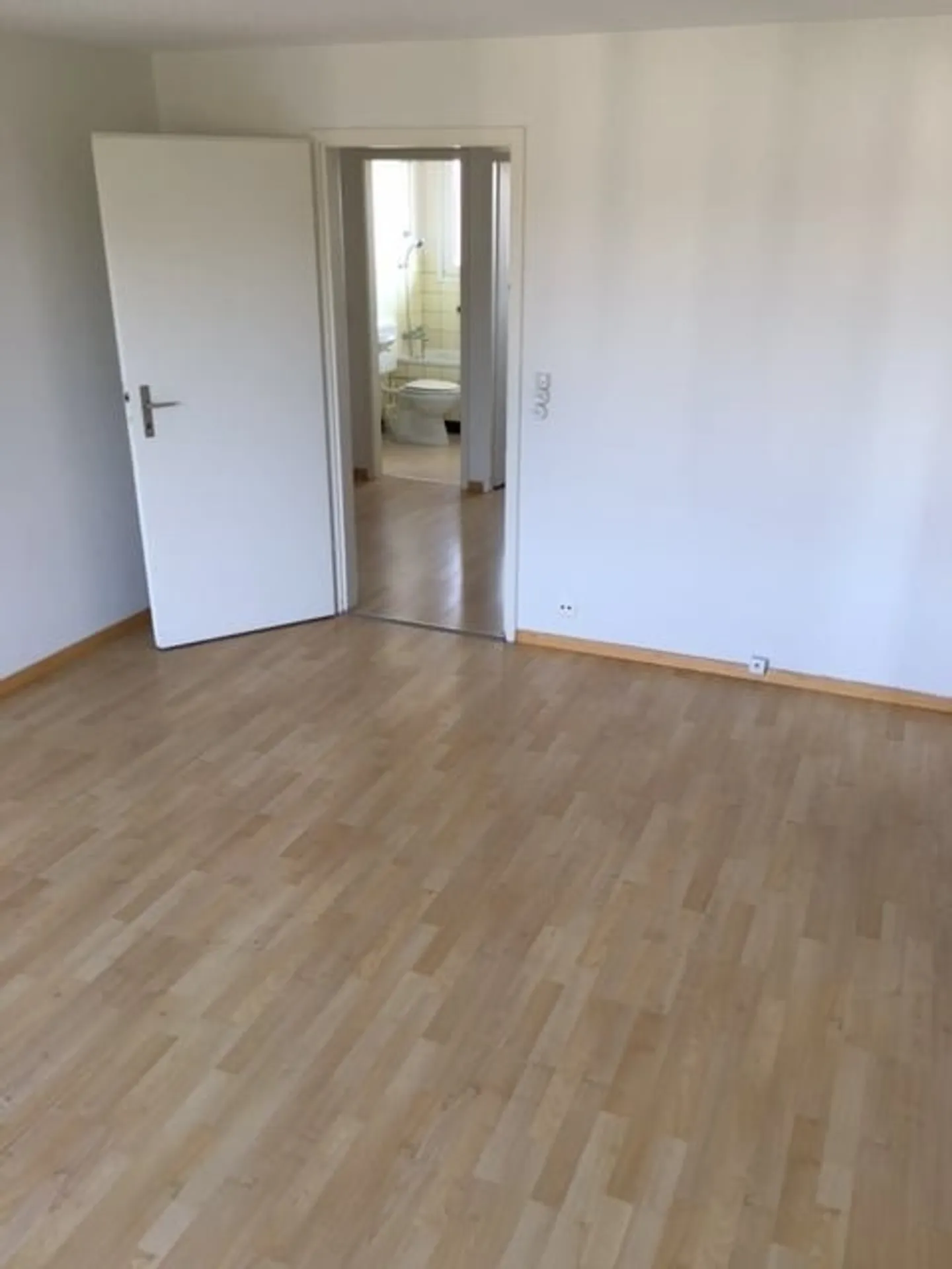 Appartamento affascinante 3 1/2 stanze, 3° piano sinistro - Foto 4 di 6