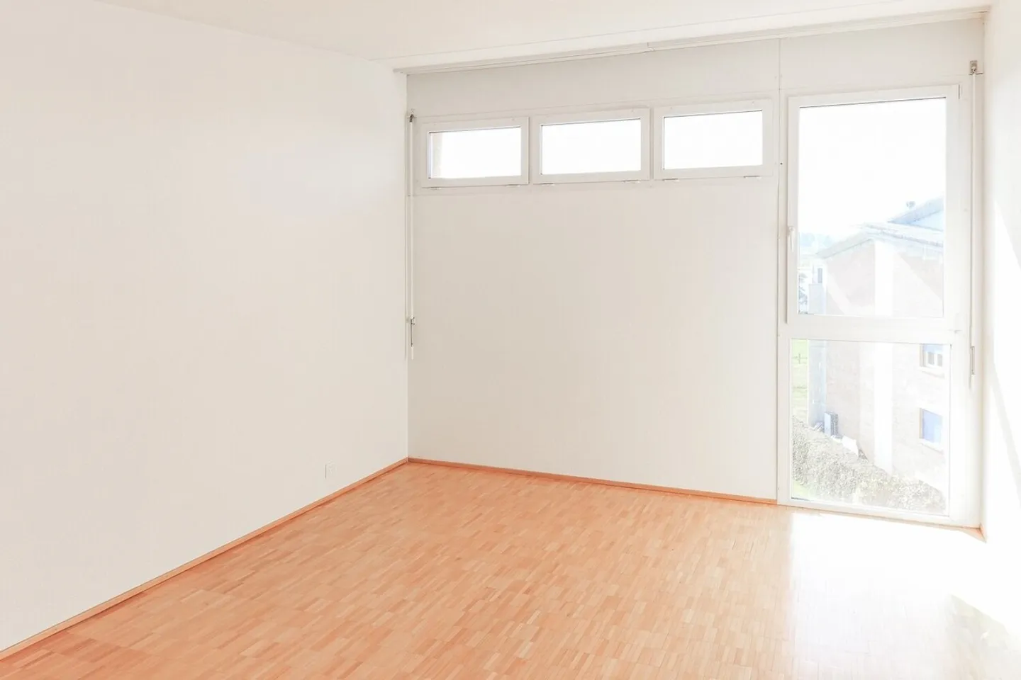 Charmant appartement 4.5 pièces - Photo 2 sur 5