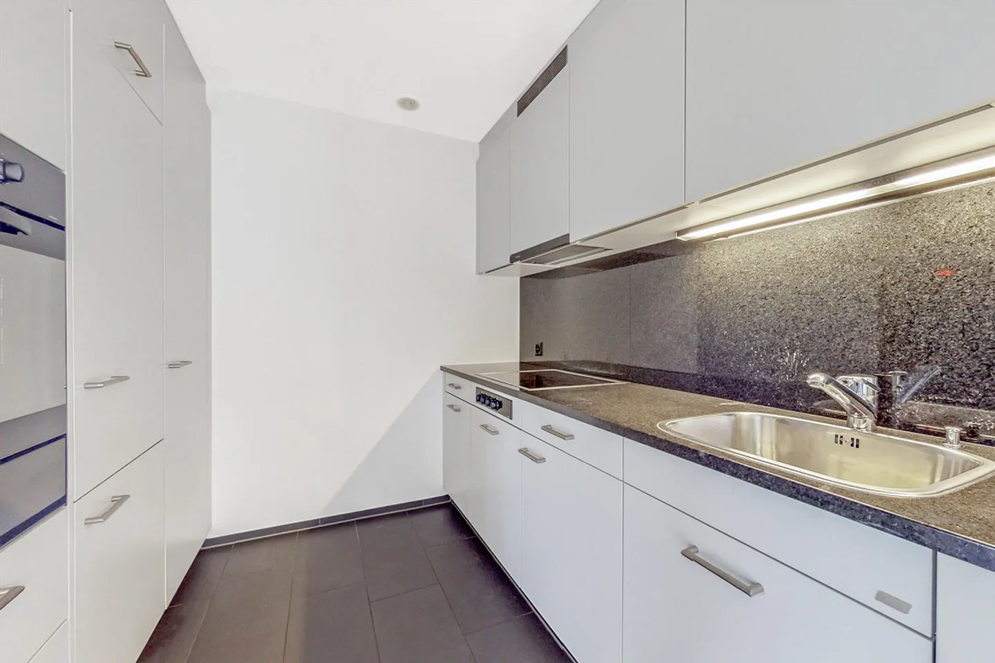 Modern Apartment in TRIO Dietikon - Photo 10 of 12