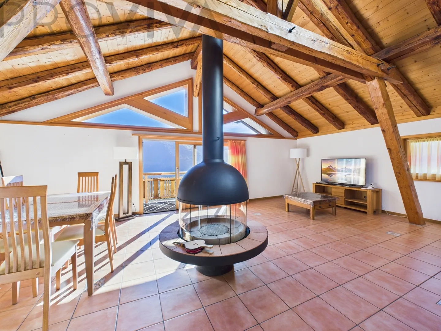 Modernized chalet with guest unit in Vens / Sembrancher - Photo 2 of 6