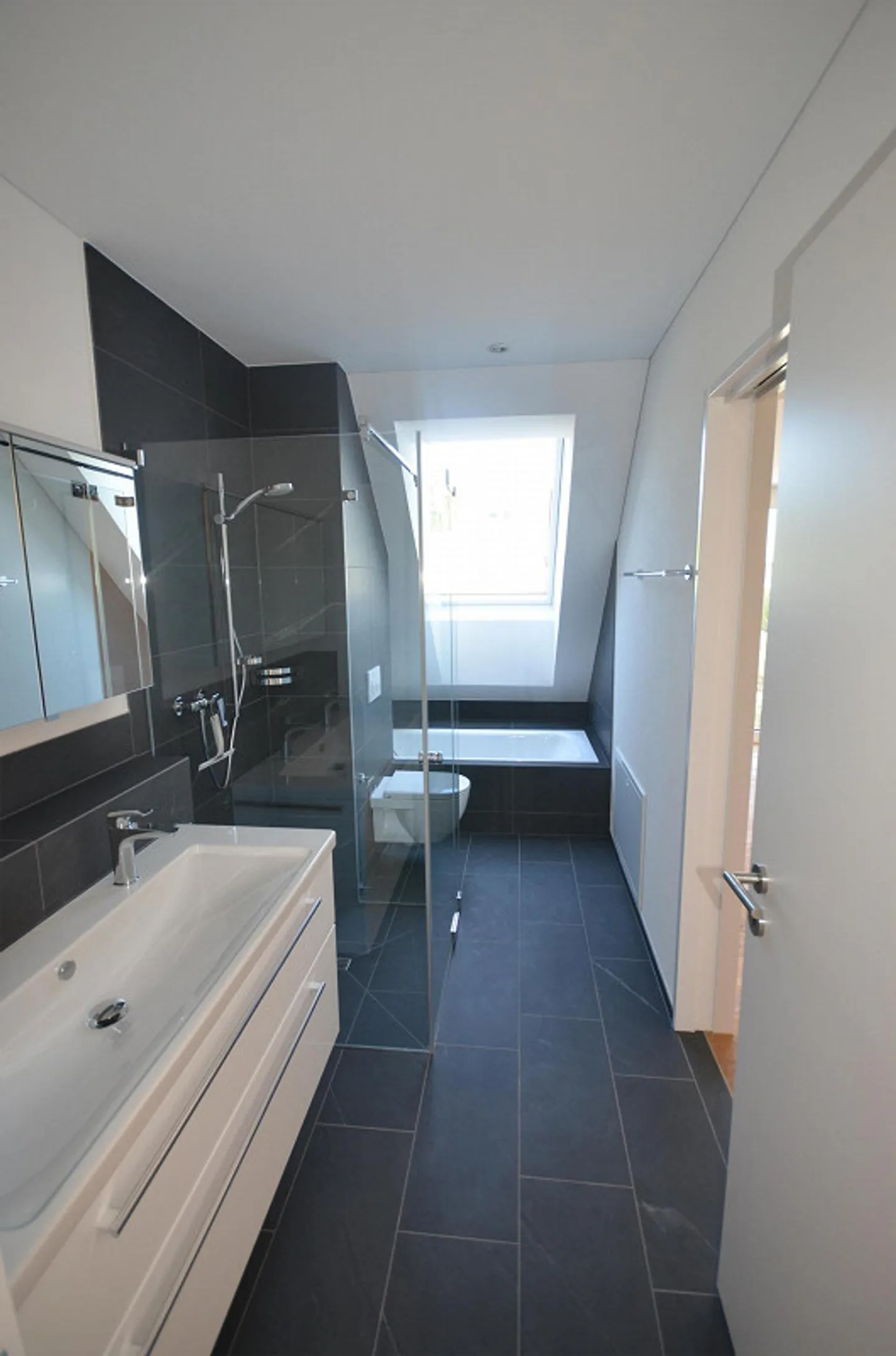 Bella, luminosa appartamento di 5,5 stanze in mansarda a Braunau TG - Foto 4 di 9