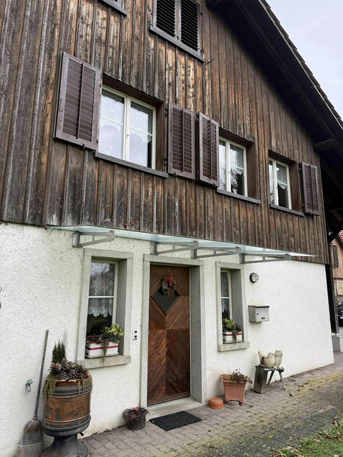 Studio with patio in a quiet location - Photo 4 of 7