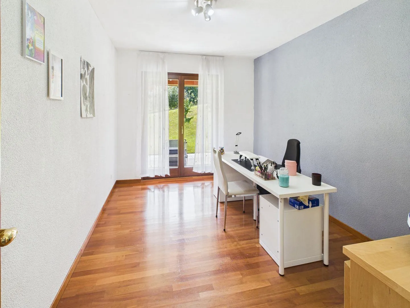 Independent villa with large garden and characteristic grotto in Taverne - Photo 5 of 13