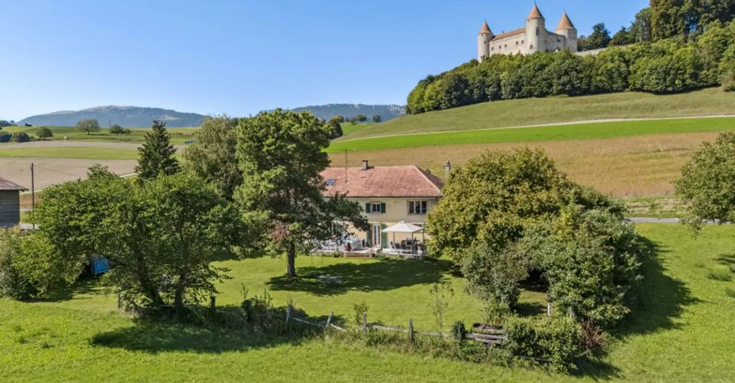 Maison Charmante avec Vue sur le Château - Photo 4 sur 8