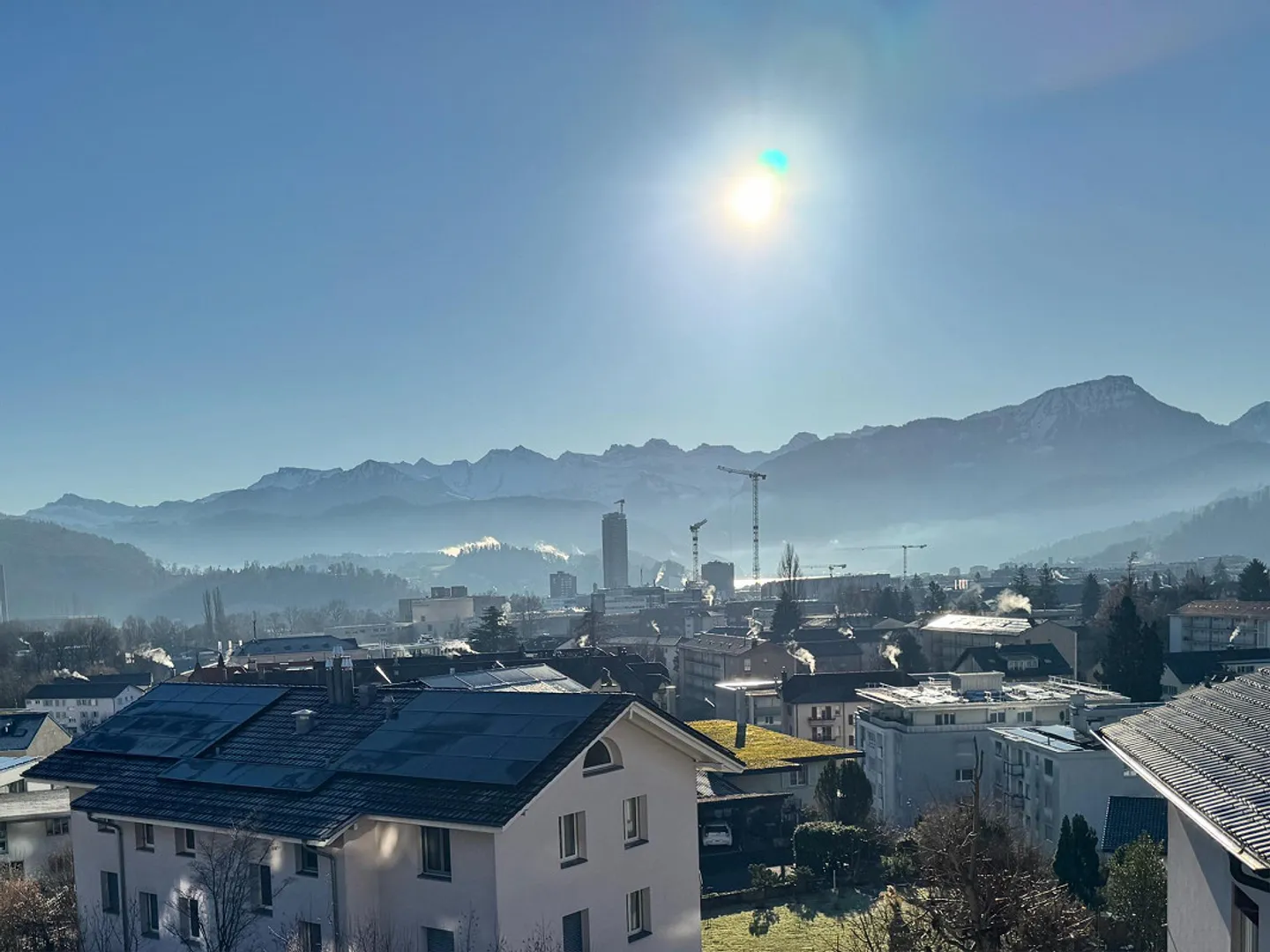 Appartement dans un quartier calme avec une belle vue (première occupation) - Photo 2 sur 2