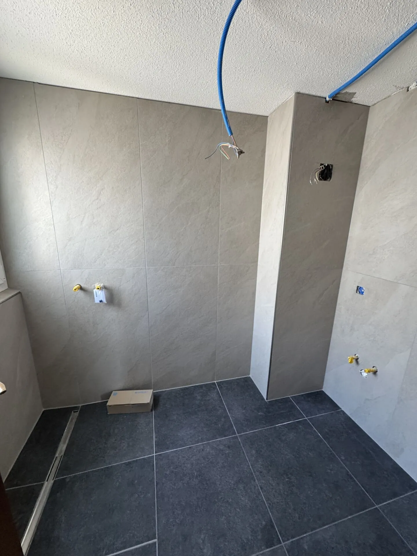 Frisch renovierte Terrassenwohnung mit neuer Küche & Bad - Foto 11 von 12