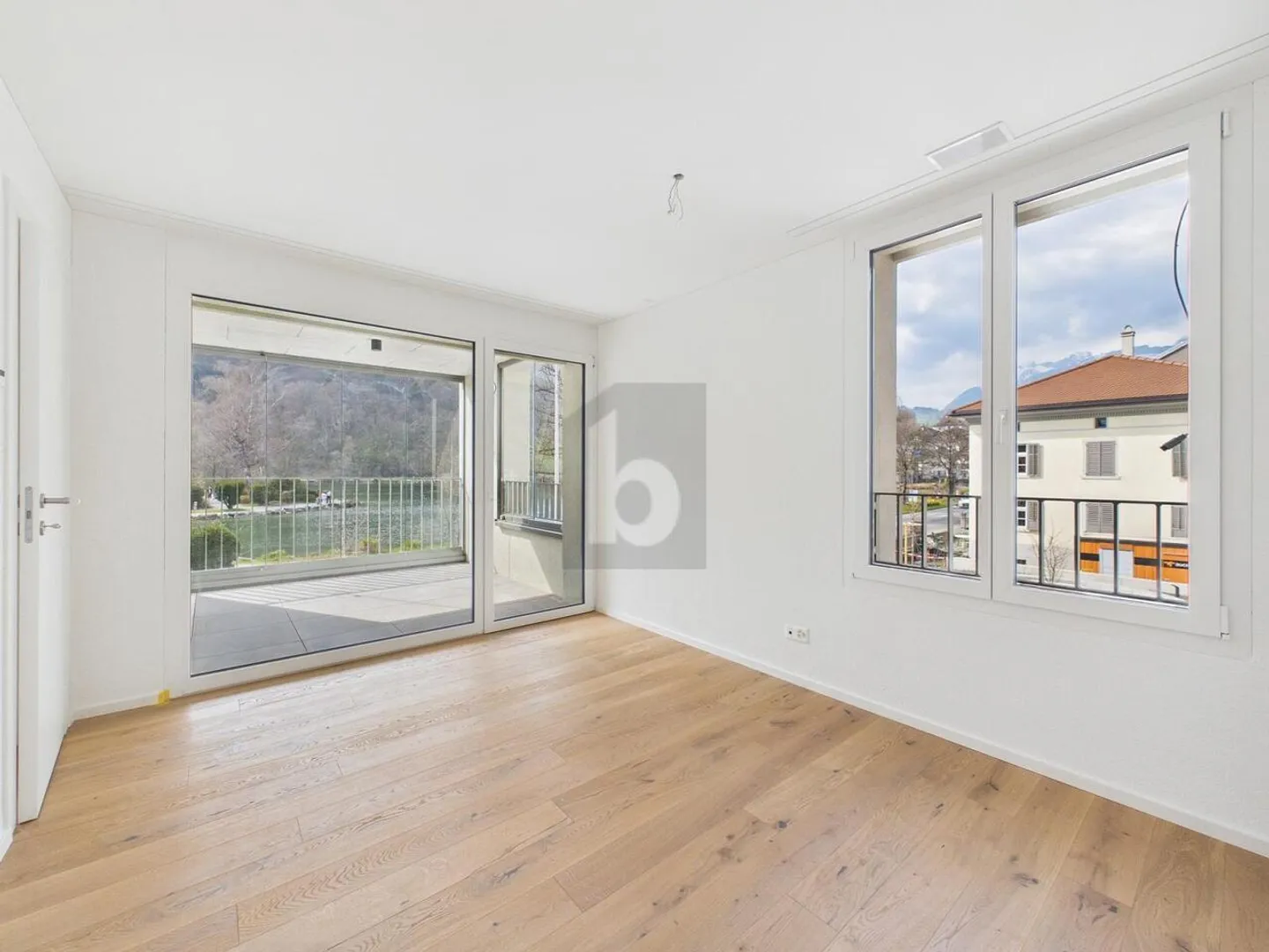 NEW BUILD AT WERDENBERGER LAKE (C105) - Photo 3 of 6