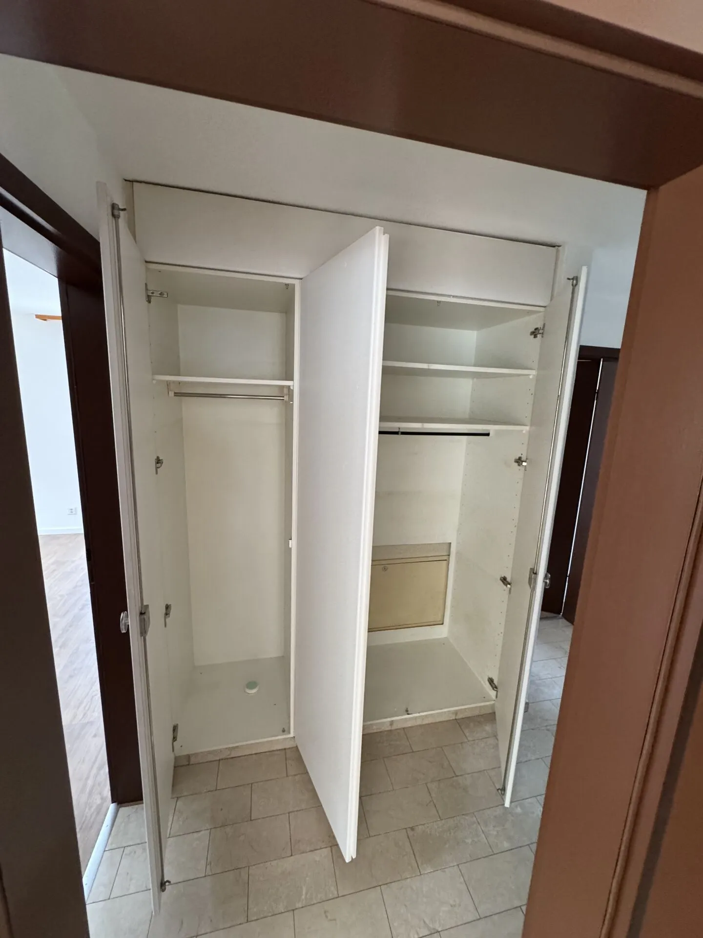 Frisch renovierte Terrassenwohnung mit neuer Küche & Bad - Foto 8 von 12