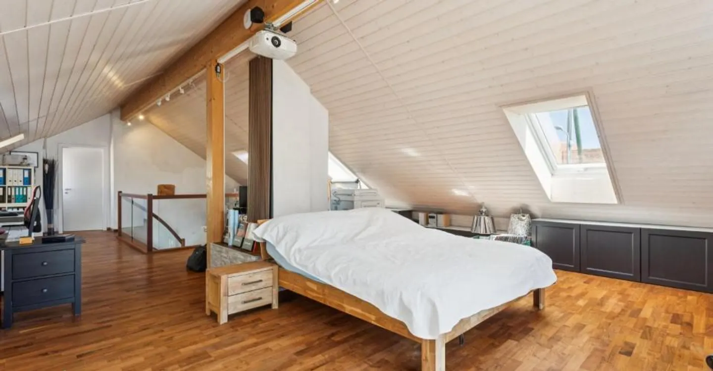 Immeuble résidentiel avec spa - Photo 7 sur 11