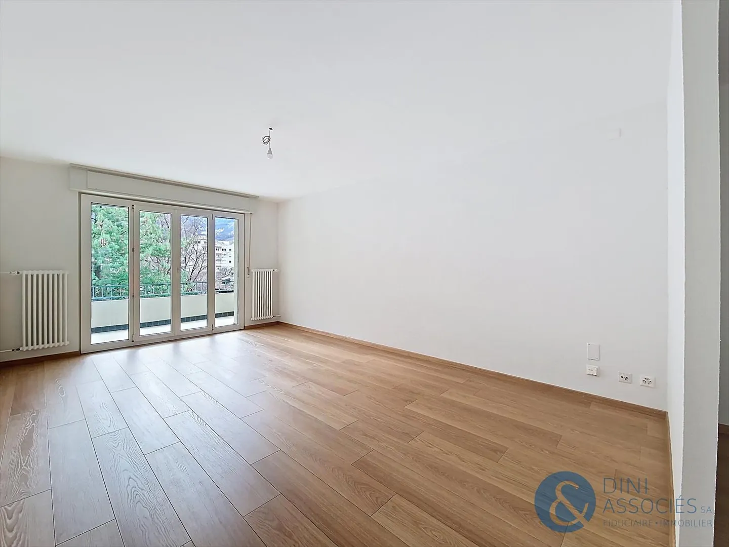 4.5 Room Apartment - Photo 2 of 8