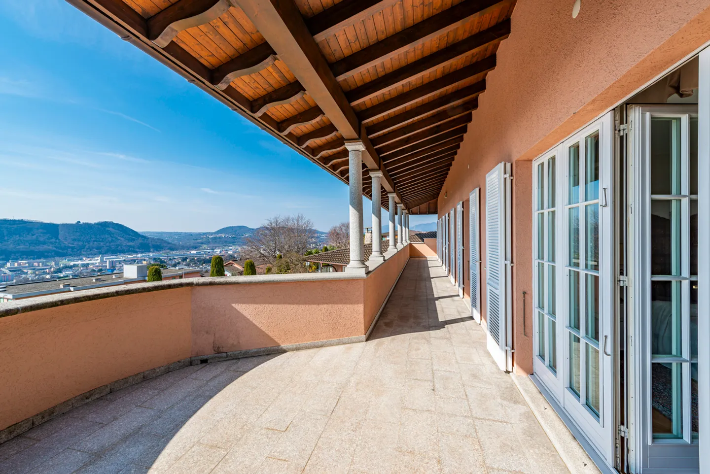 Villa in vendita - Foto 4 di 27