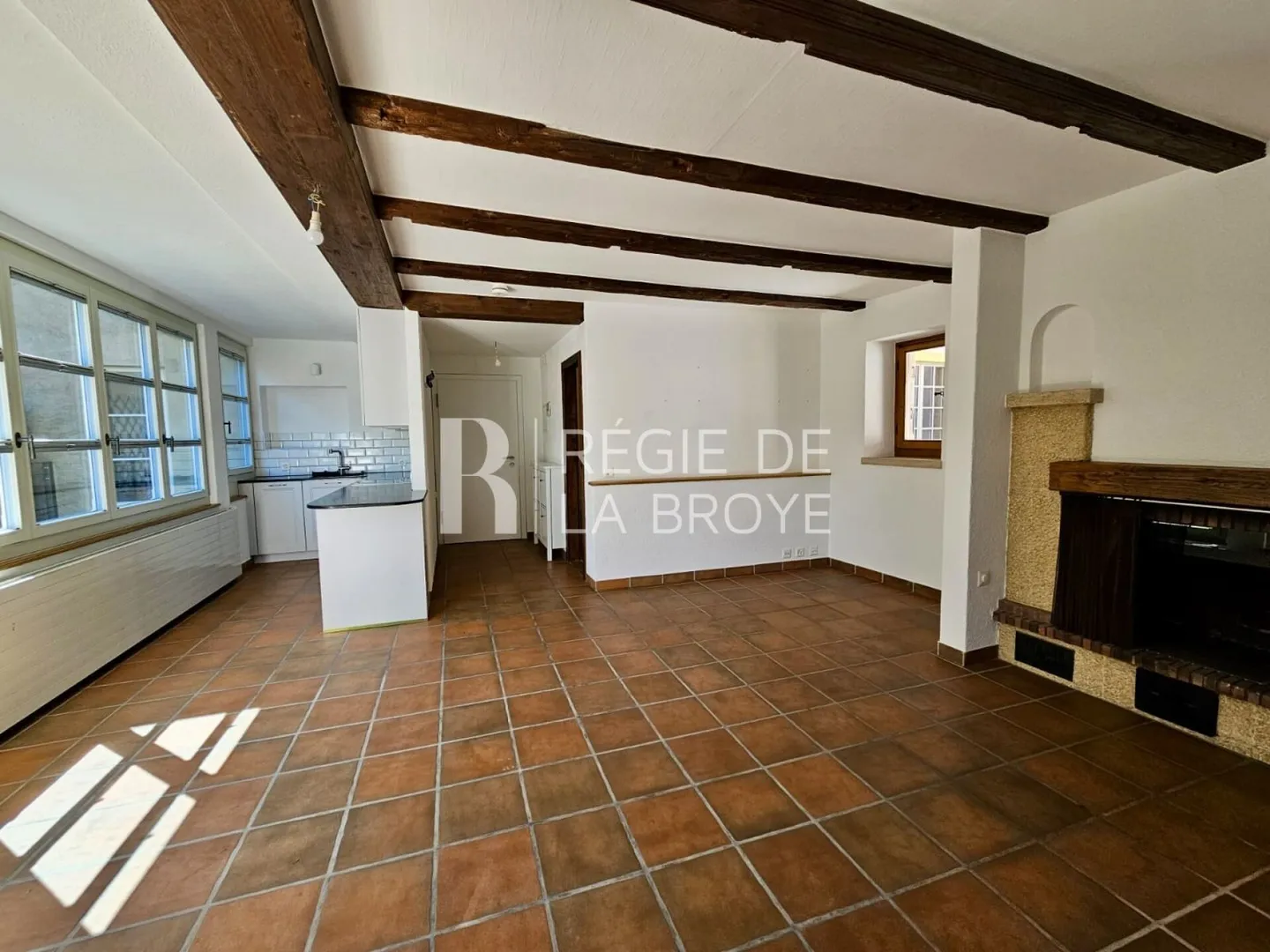 Appartement Charmant à Estavayer - Photo 3 sur 7