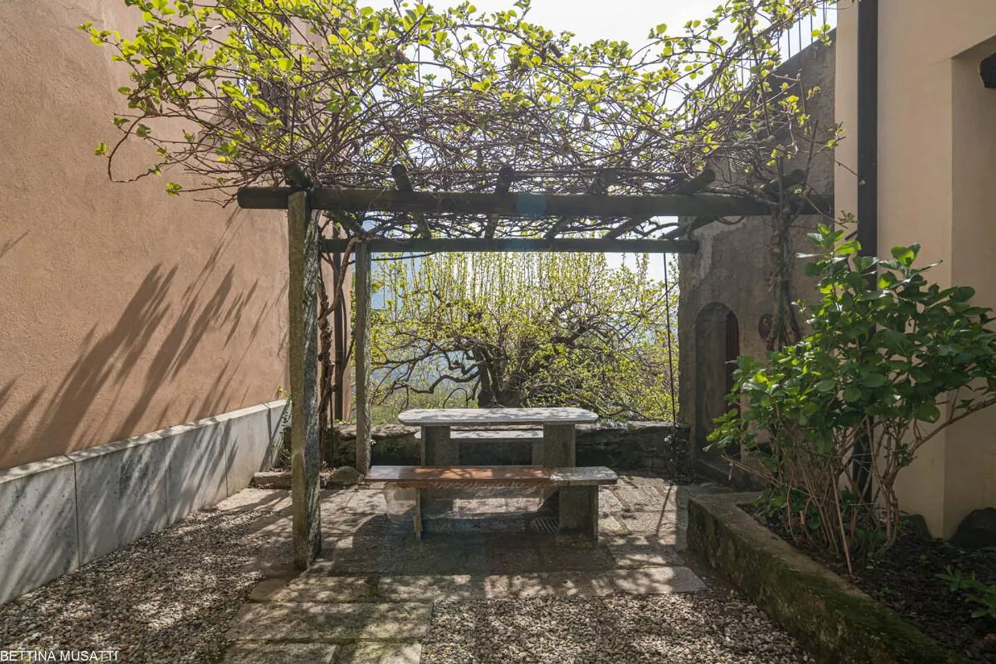 ROVIO – 1.5 CHAMBRES SECONDE RÉSIDENCE - Photo 5 sur 8