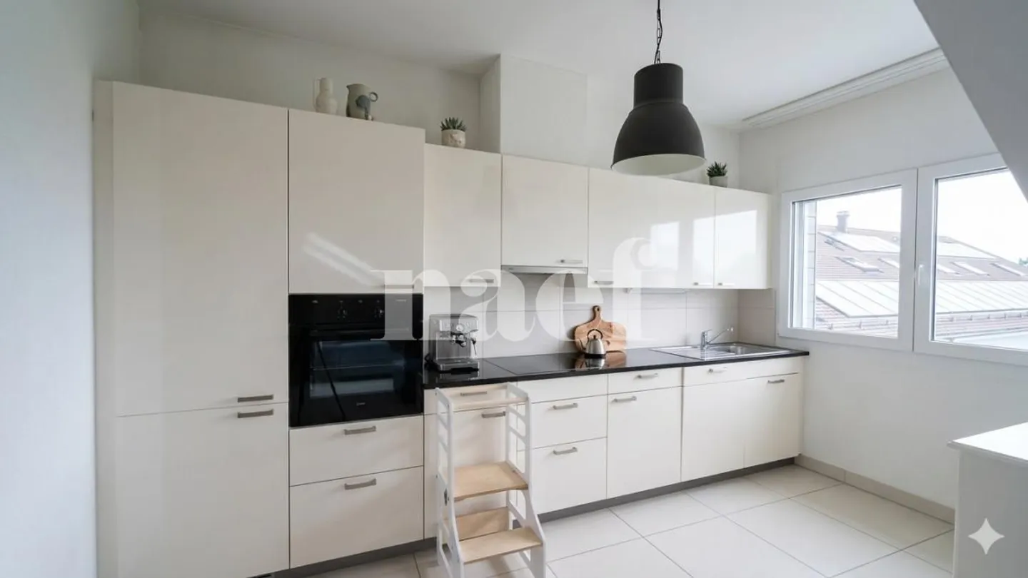Im Zentrum von Founex - schöne 3-Zimmer-Wohnung von ca. 82m2 im Dachgeschoss - Foto 1 von 5