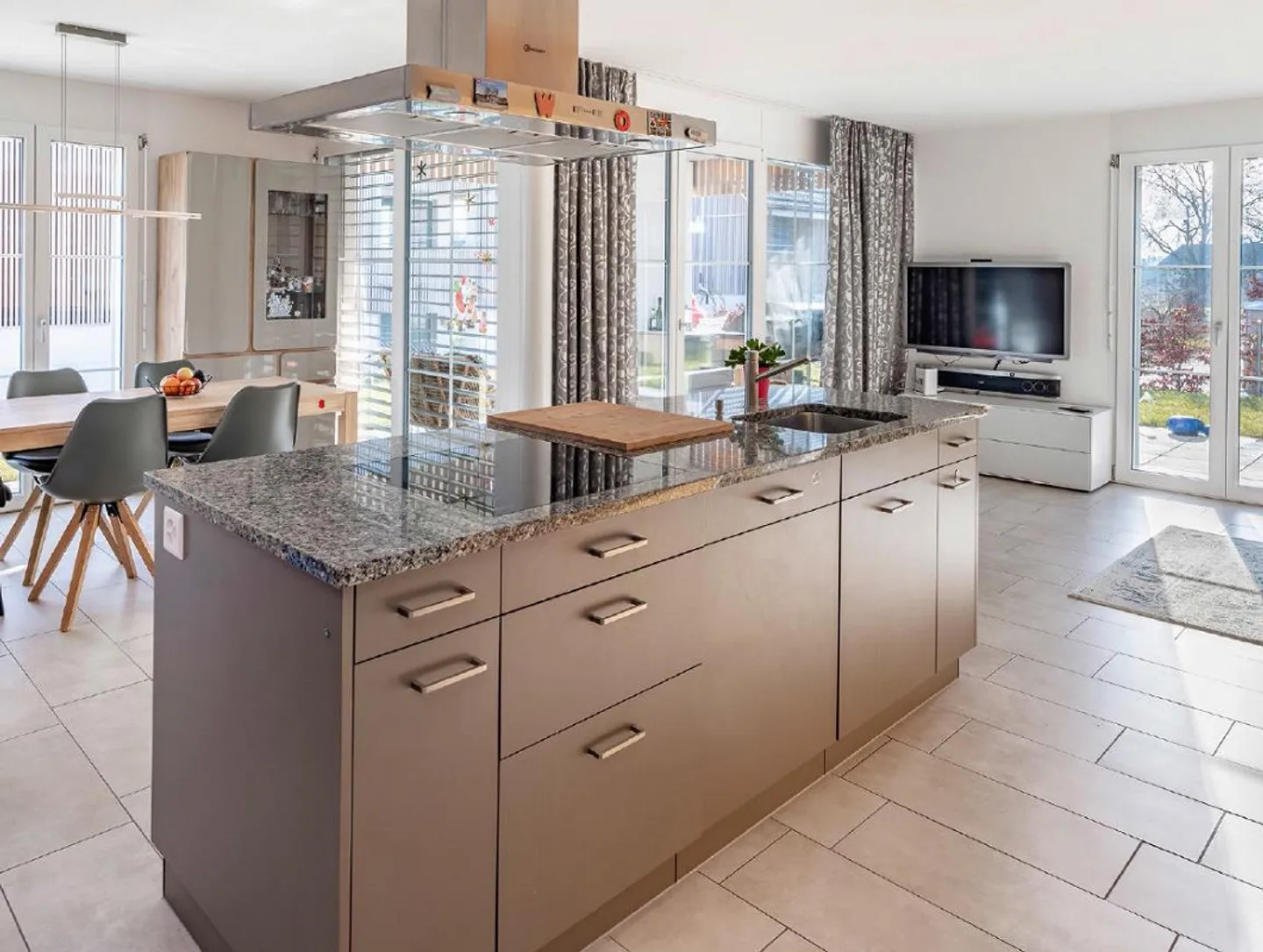 Appartement de jardin 4,5 pièces Kirchweg 35, Wil ZH - Photo 1 sur 7