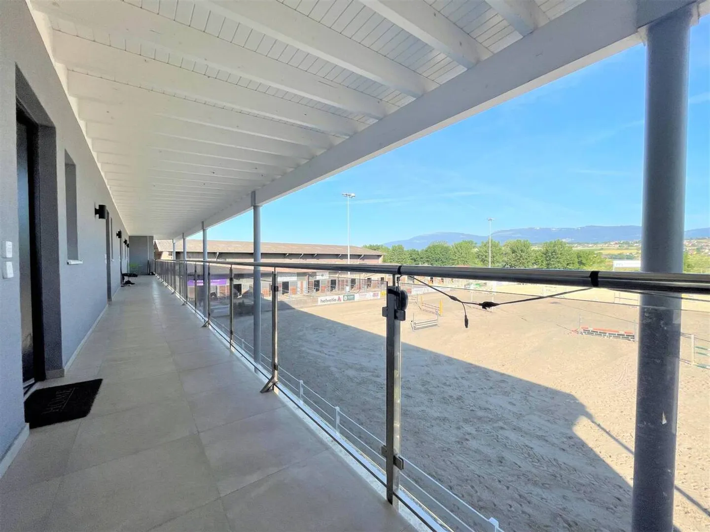 Magnificent equestrian center with various facets! - Photo 3 of 13