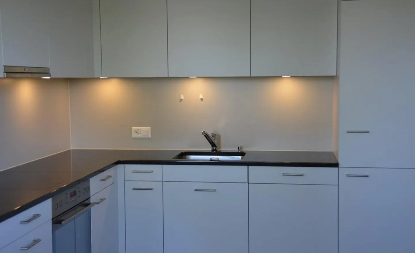 Schöne 3.5-Zimmerwohnung im Tscharnergut - Foto 2 von 5