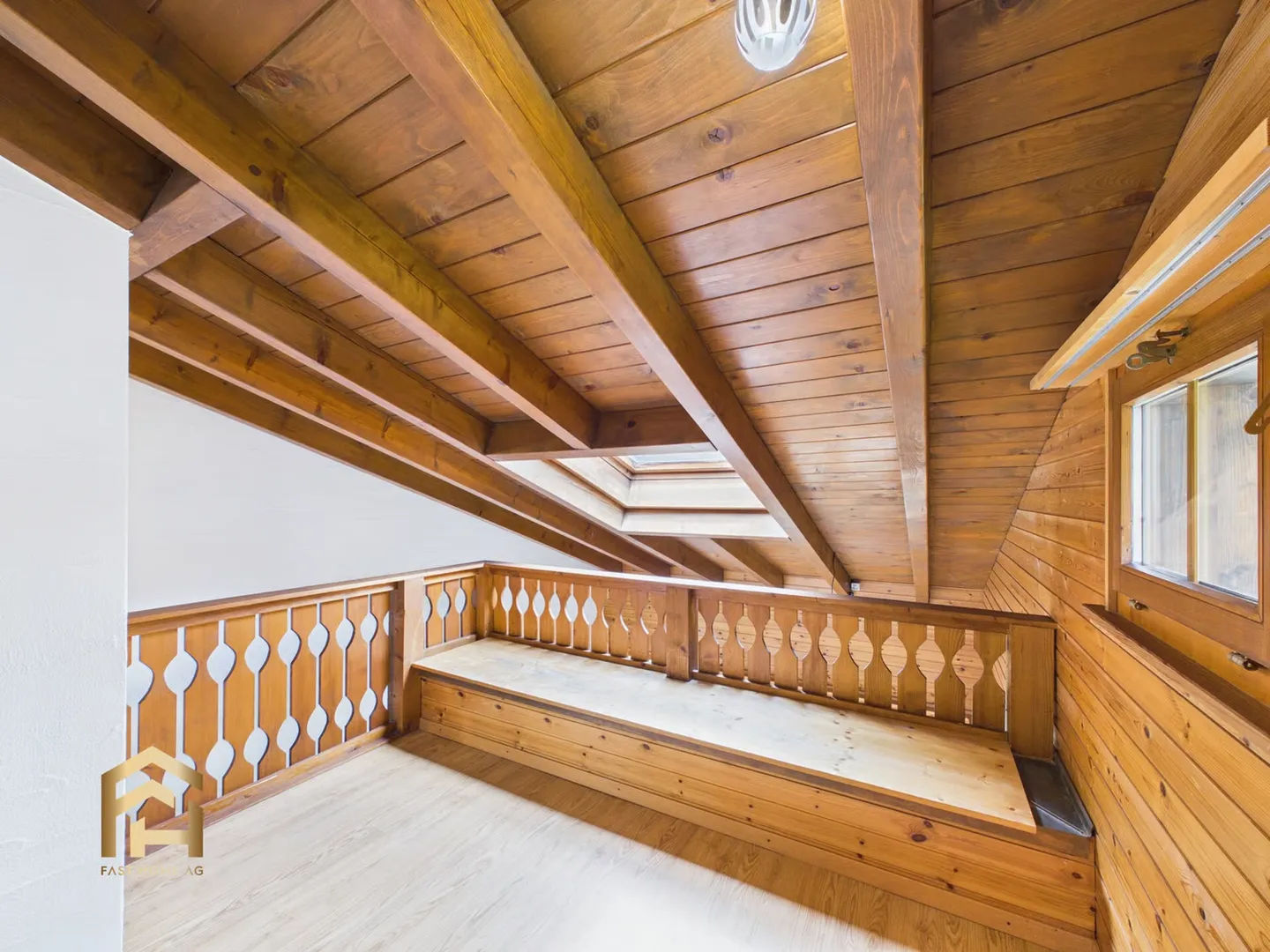 Two apartments, one house, many possibilities charming Walliser house - Photo 4 of 13