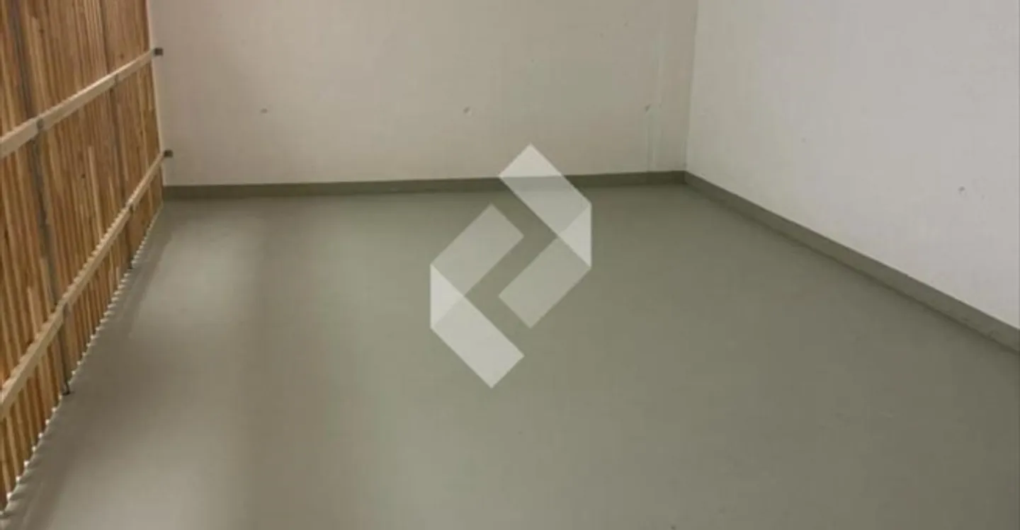 Mischgenutztes Gebäude mieten - Foto 1 von 10