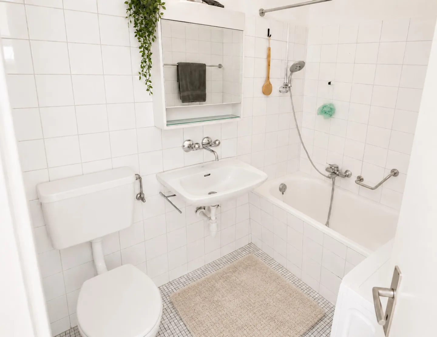 Sierre - Charming 2.5 rooms with sunny terrace - Close to hospital - Photo 5 of 5