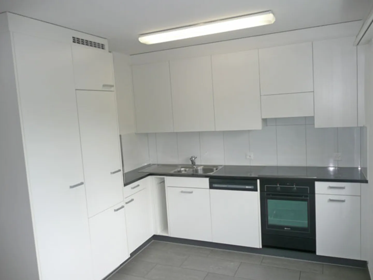 Appartamento in affitto - Foto 3 di 5