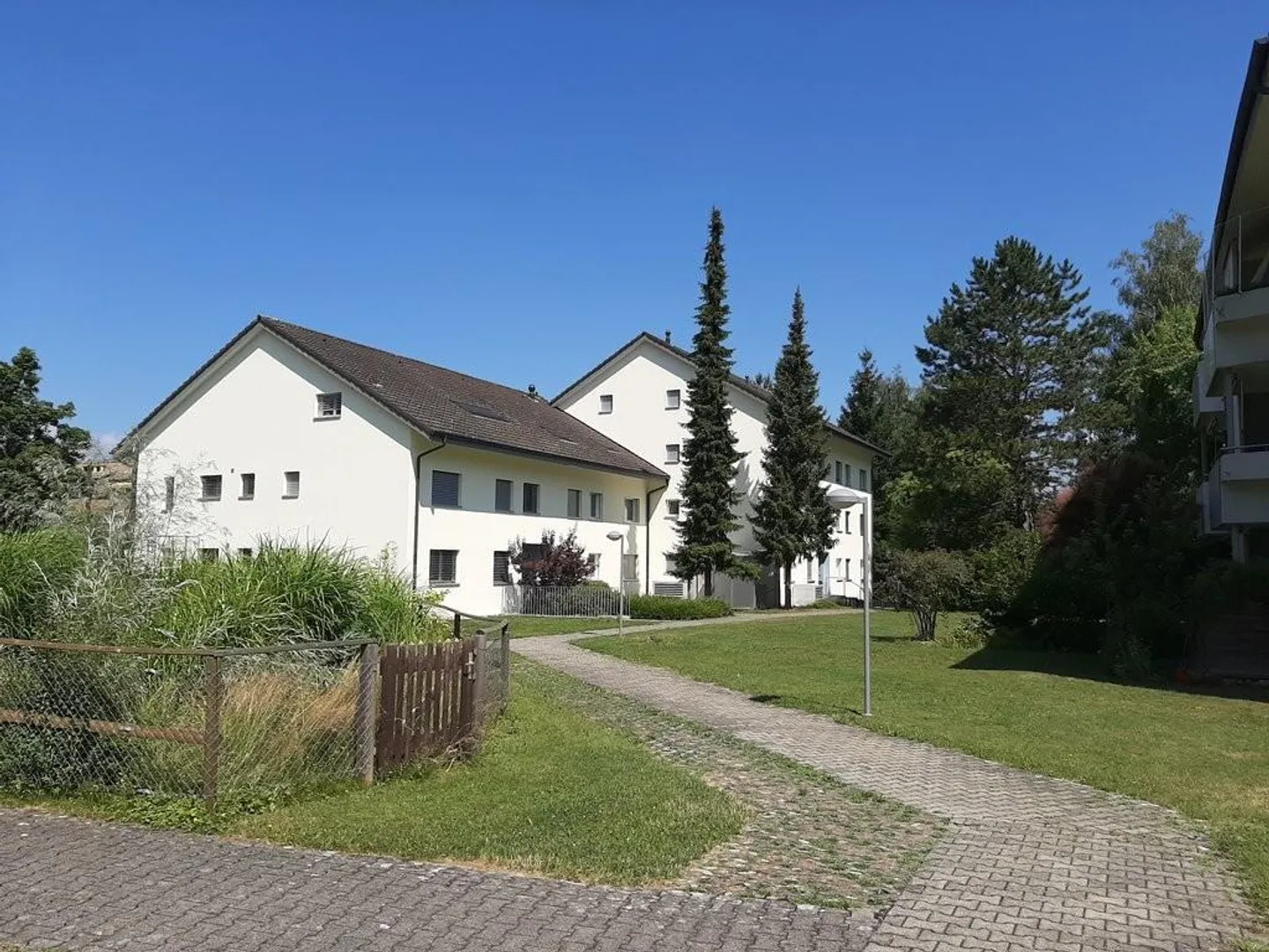 Renovierte Wohnung in Gränichen - Foto 1 von 10