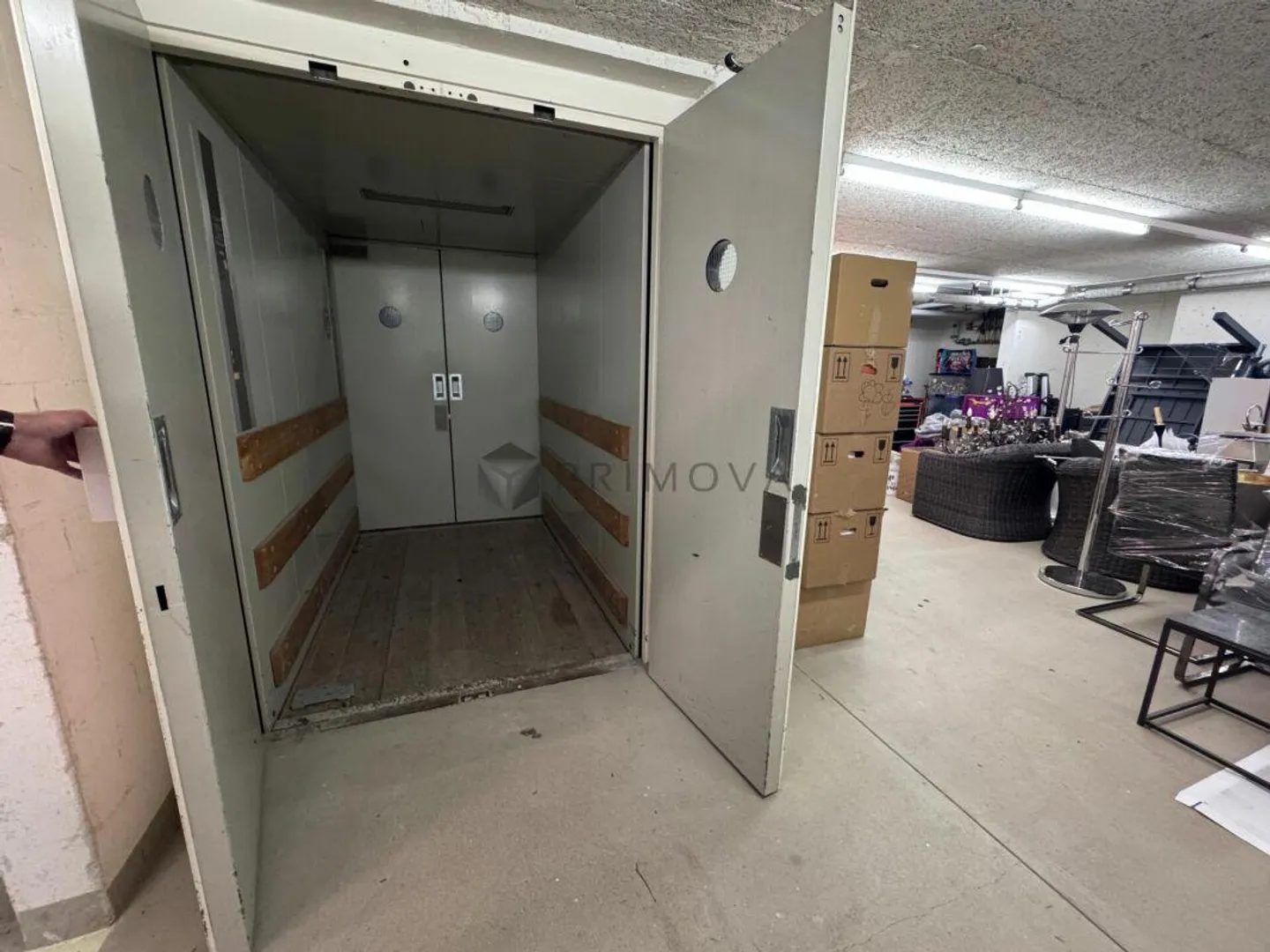 Representative Property with Development Potential in Zug - Photo 12 of 15