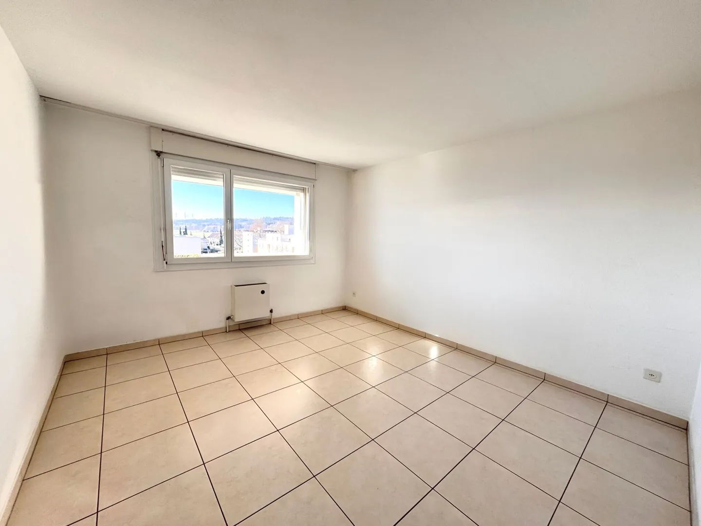 Appartamento affascinante di 3.5 stanze in una buona posizione - Foto 3 di 5