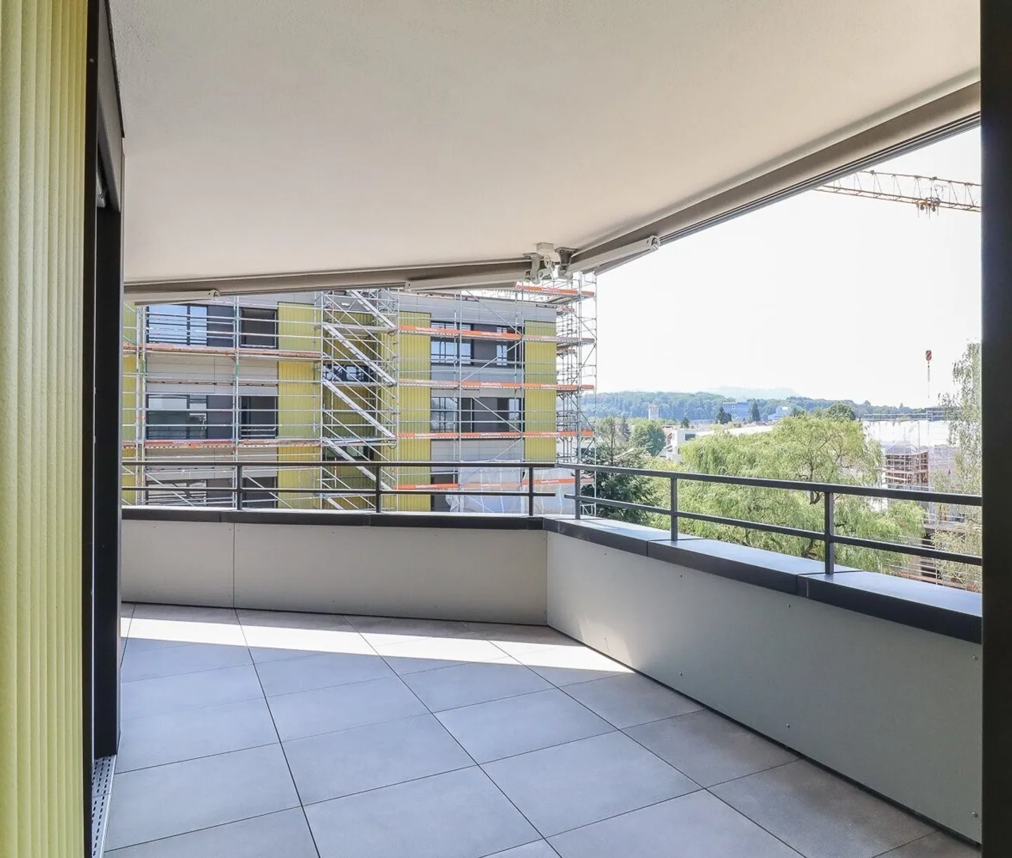 Attraente appartamento di 3.5 locali completamente ristrutturato al 2° piano - Foto 4 di 11