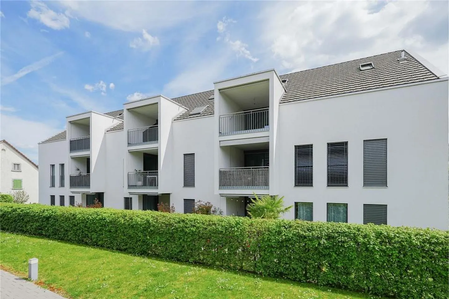 Calme et bien entretenu : appartement sous les combles de 2,5 pièces avec galerie - Photo 1 sur 13