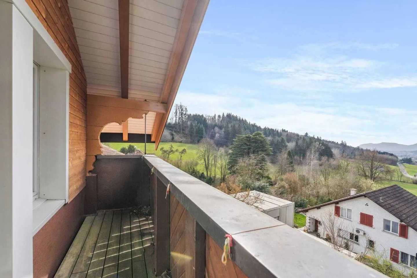 Immeuble multifamilial entièrement loué avec potentiel à Safenwil - 3 unités et terrain à bâtir ! - Photo 12 sur 13