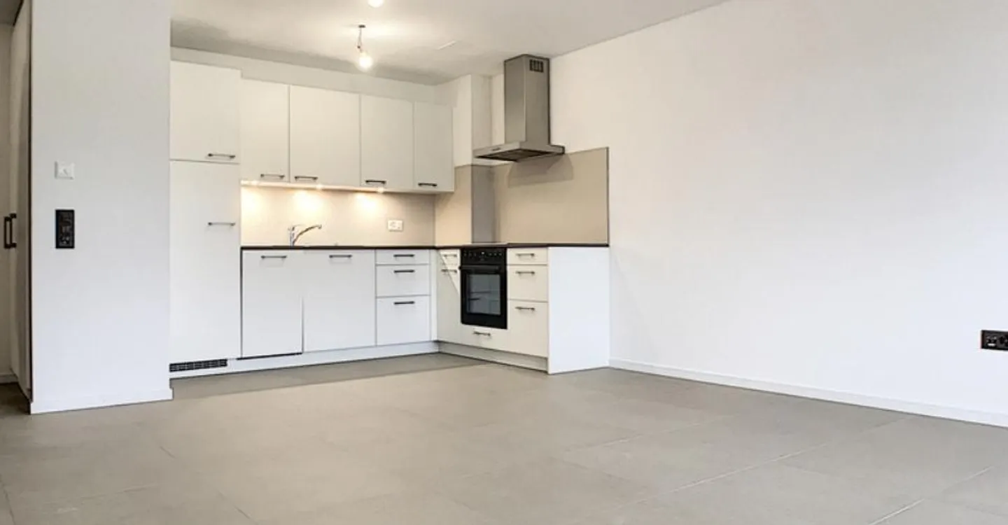 Charmant appartement 2.5 pièces - Photo 2 sur 10