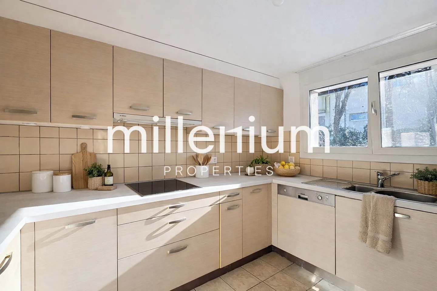 Villa mit Garten in Chambésy - Foto 3 von 13