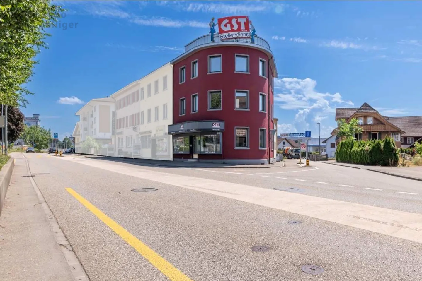 Visible. Central. Versatile: Your new commercial building in Aarburg - Photo 10 of 13