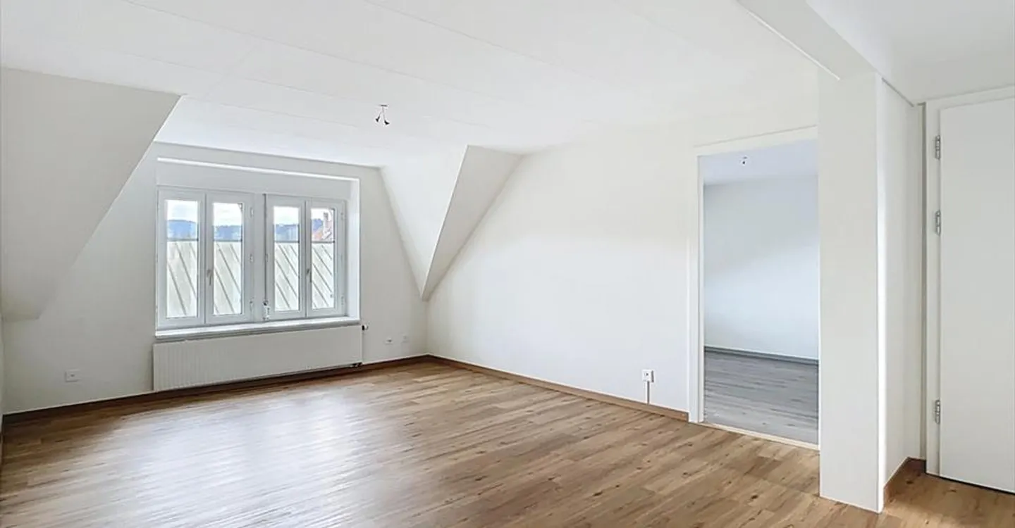 4-Zimmer-Wohnung - Foto 1 von 10