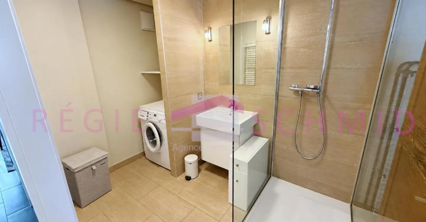 Charmant appartement 2,5 pièces - Photo 6 sur 8