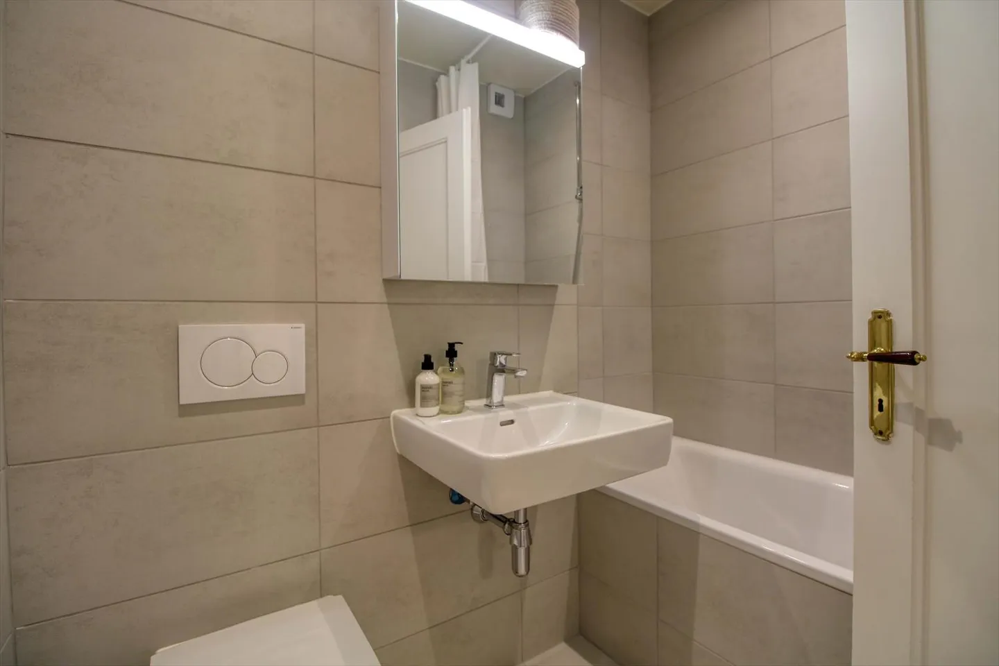 Coliving Spacieux et Bien Connecté à Chêne-Bourg - Photo 19 sur 20