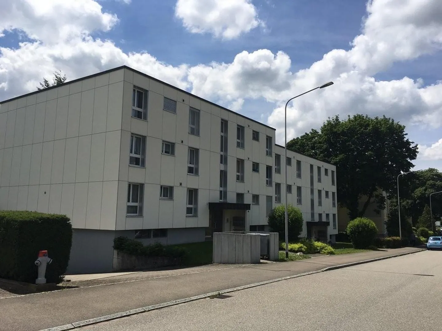 Place de parking à louer à Otelfingen - Photo 1 sur 3