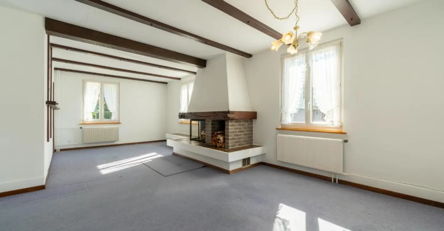 Casa unifamiliare di 6,5 stanze con grande giardino e spazio per idee - Foto 3 di 12