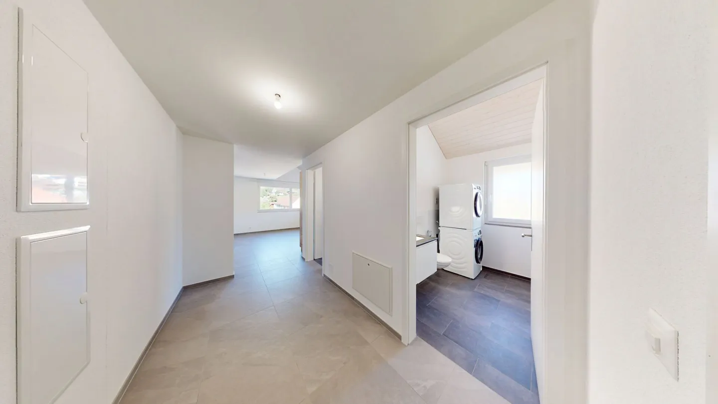 Première occupation ! Appartement en duplex exclusif de 3,5 pièces avec grande galerie et vue - Photo 11 sur 15