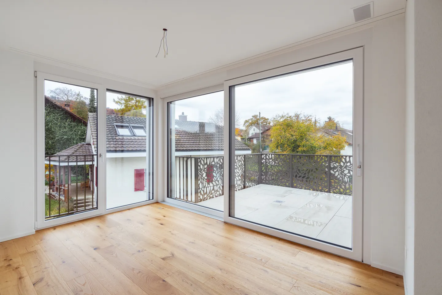 Moderne et économe en énergie – Appartement en attique de 4,5 pièces Minergie-P - Photo 7 sur 13