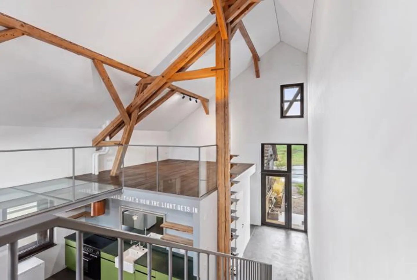 Unique residential and practice building in an old barn - Photo 5 of 11