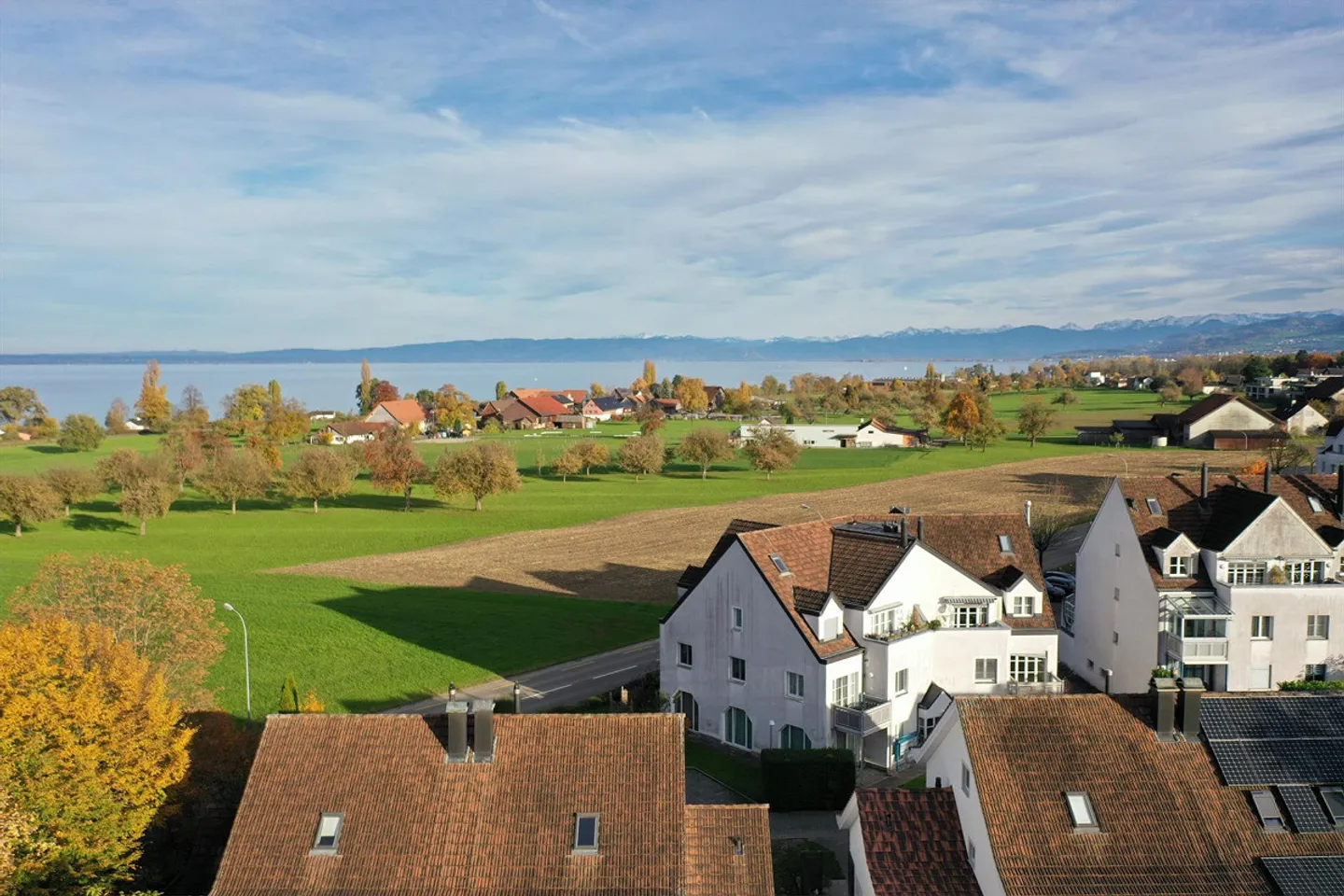Maison individuelle avec garage - Photo 2 sur 30