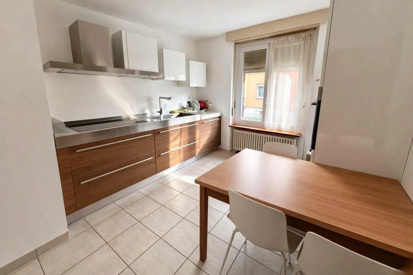 Appartamento accogliente di 3,5 locali - Foto 3 di 7