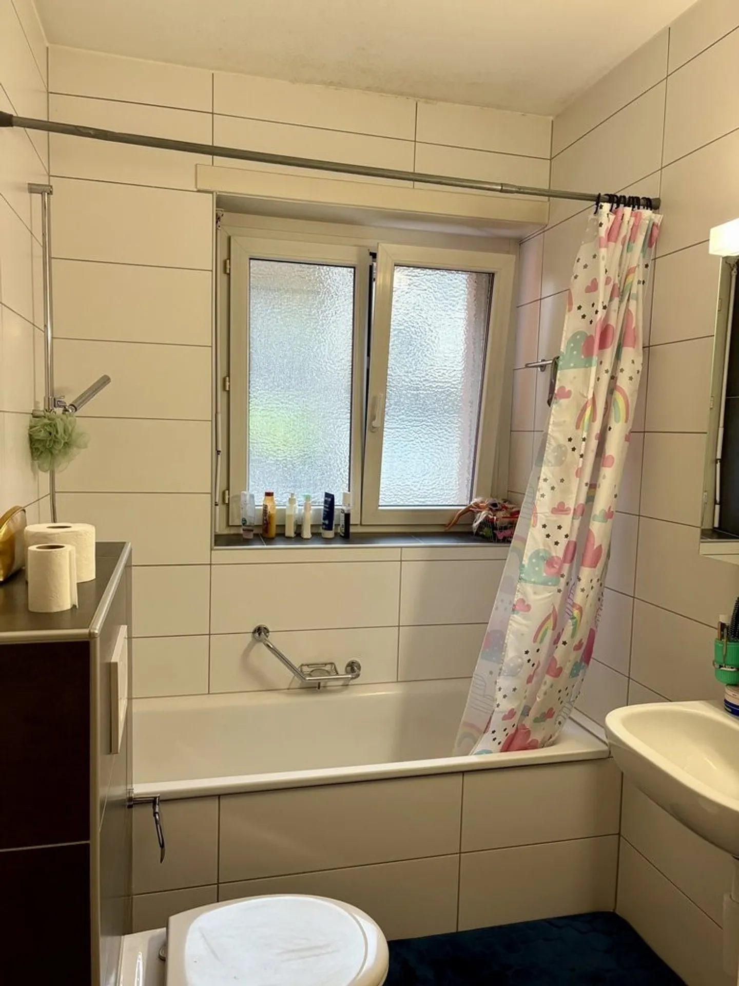 Magnifique appartement rénové dans un quartier calme - Photo 7 sur 8