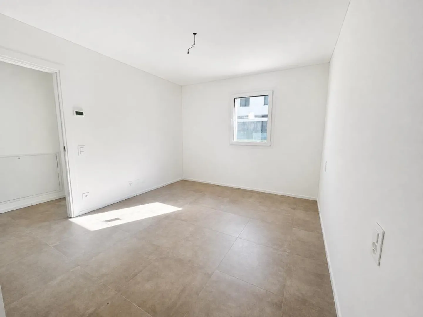 Letzte 2,5-Zimmer-Wohnung mit privatem Garten - Foto 4 von 5